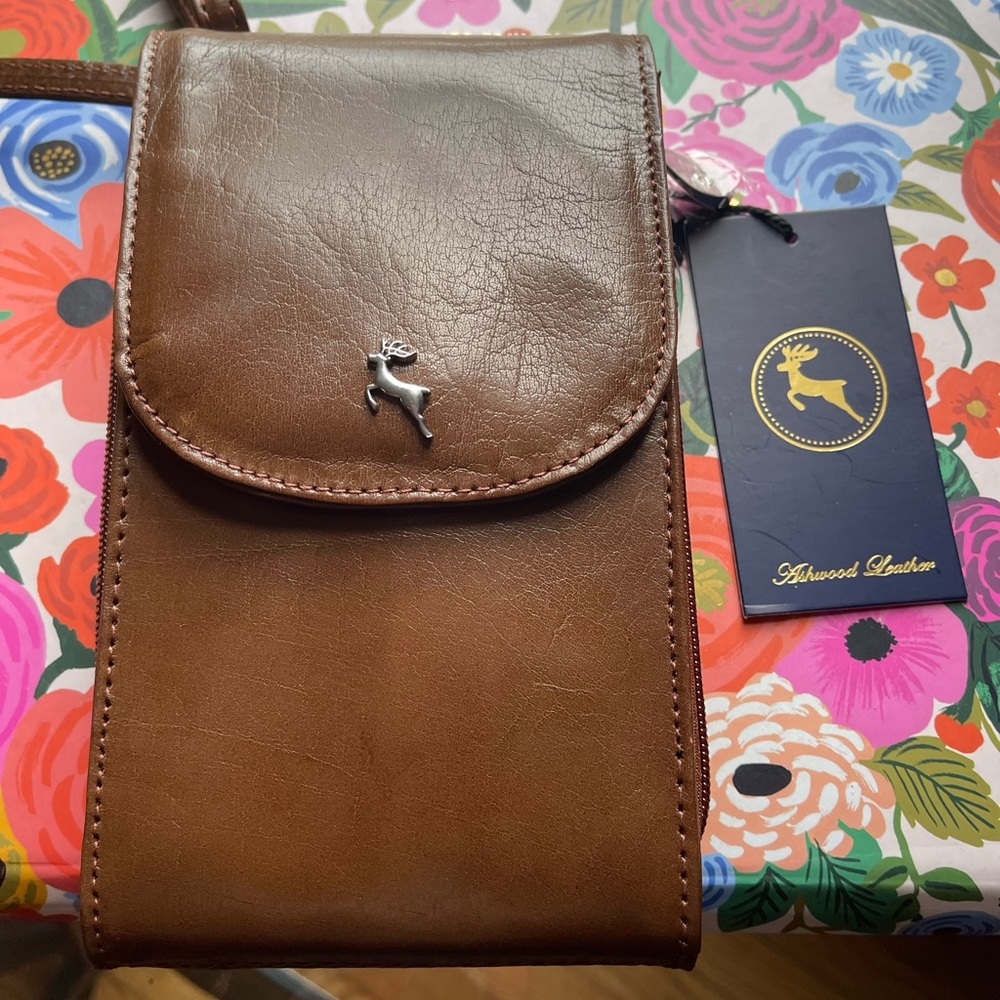 Ashwood Crossbody Purse